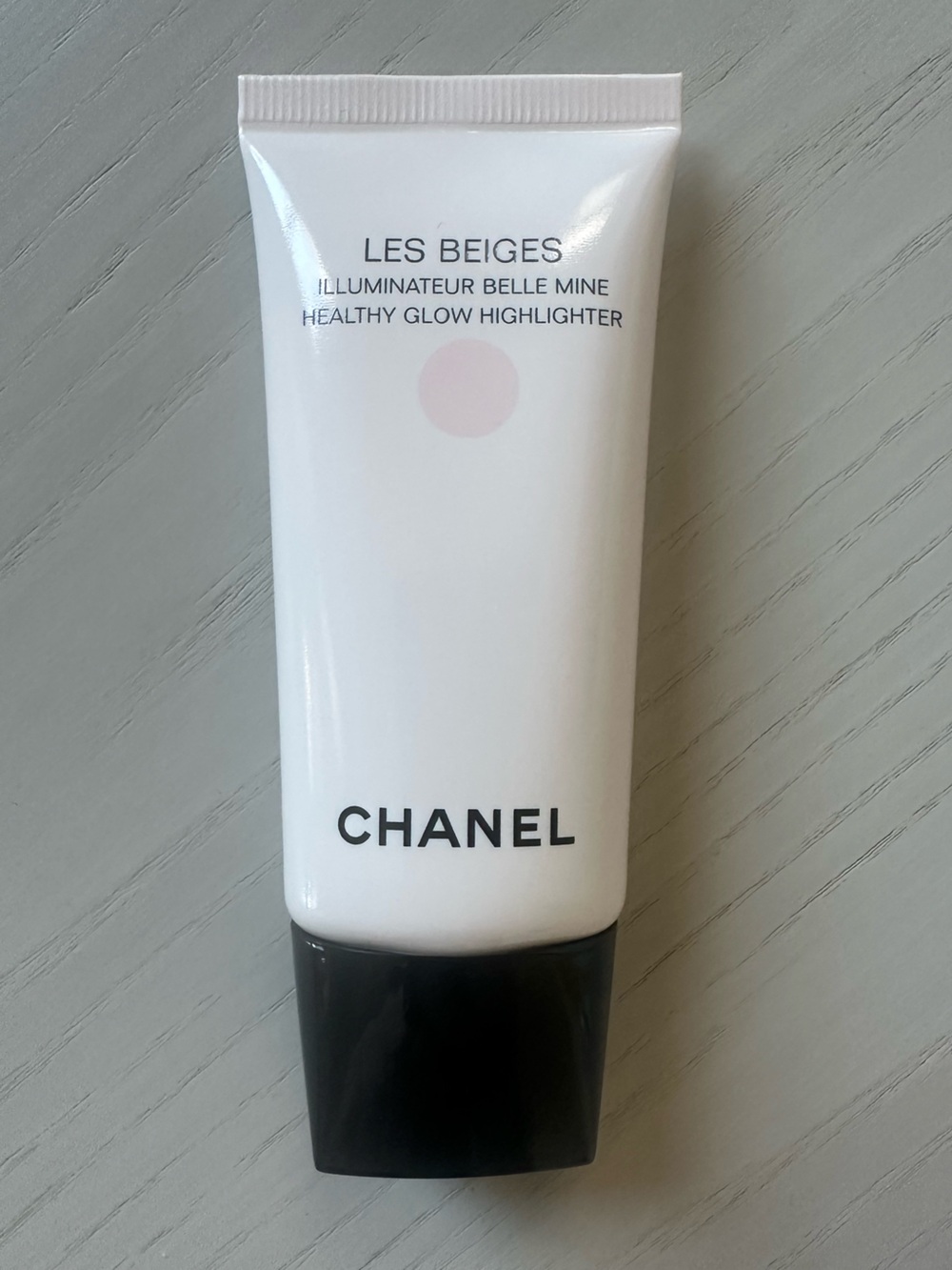 CHANEL Les Beiges Healthy Glow Highlighter